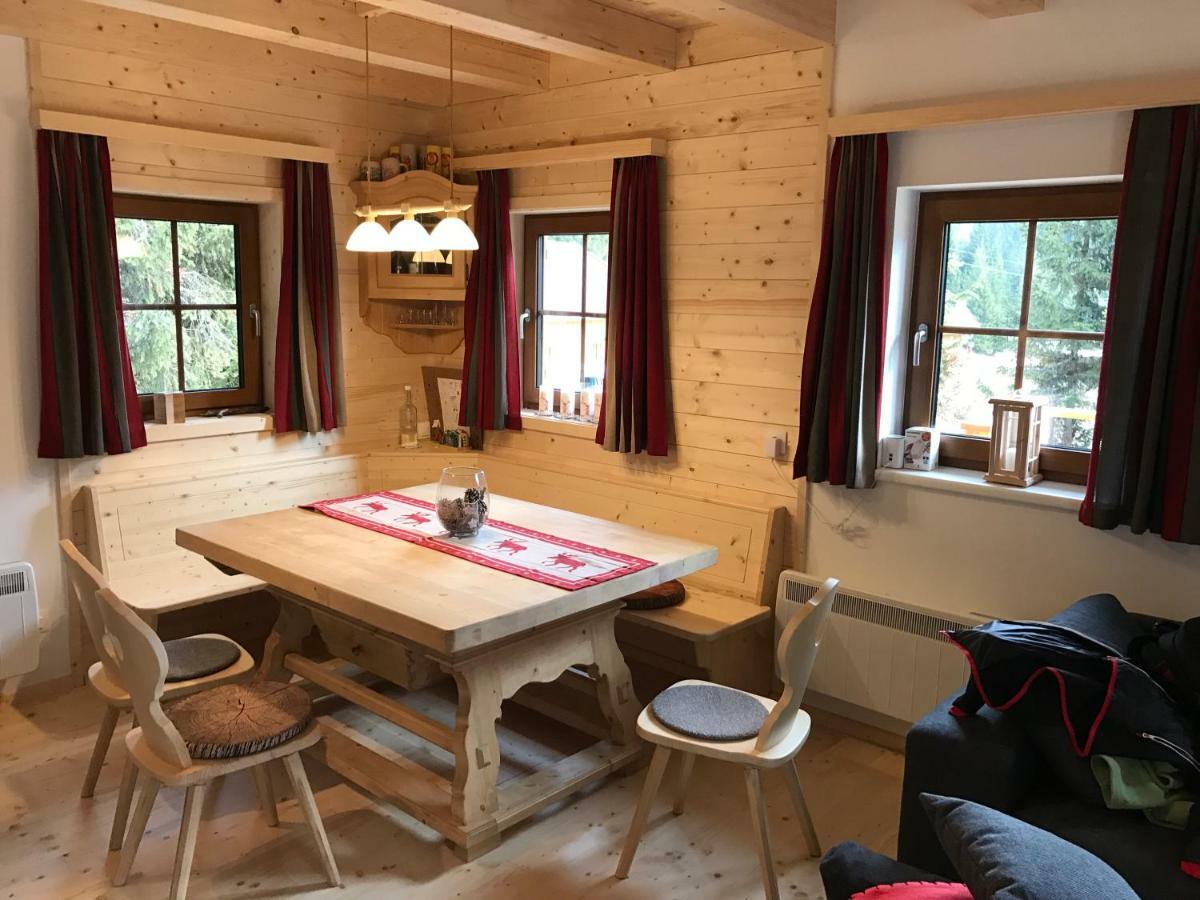 Almhaus & Almchalet Flattnitz 외부 사진