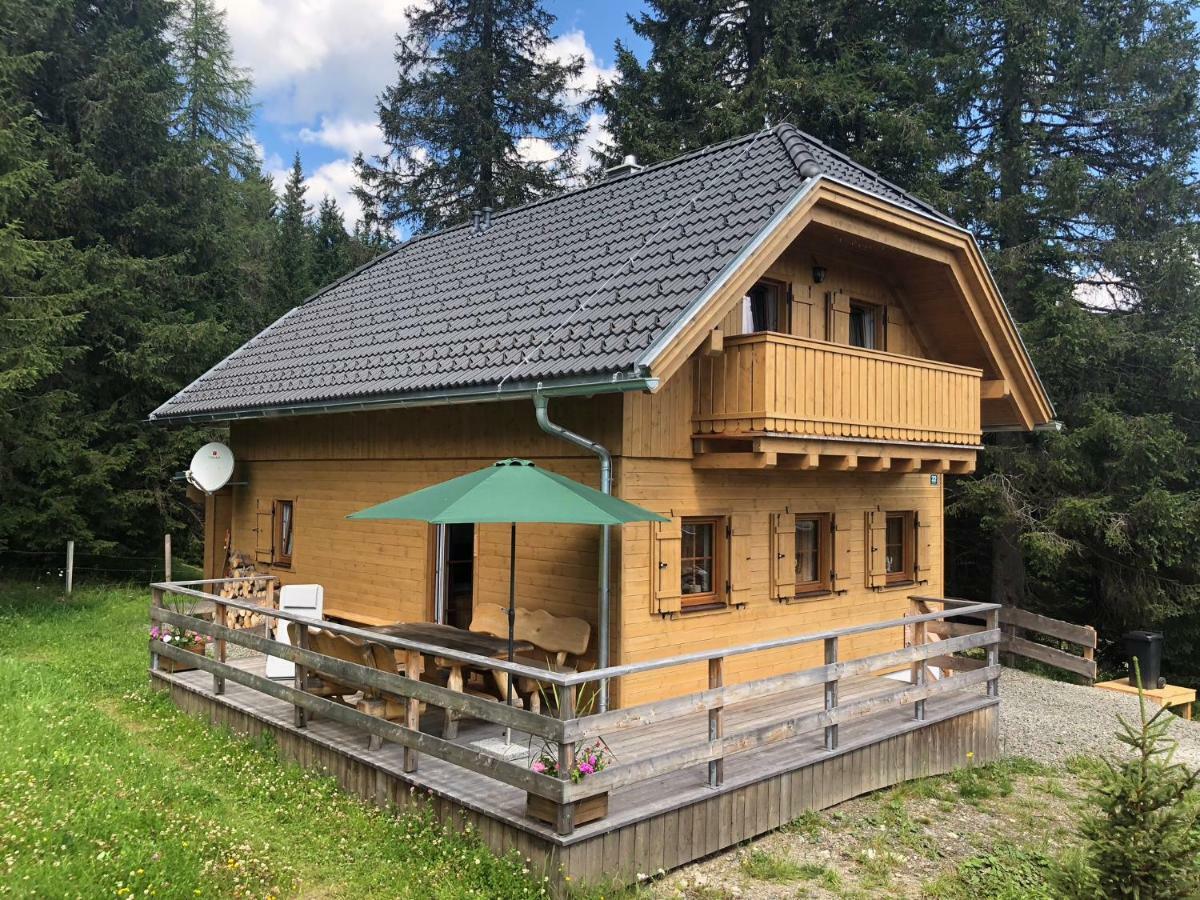 Almhaus & Almchalet Flattnitz 외부 사진